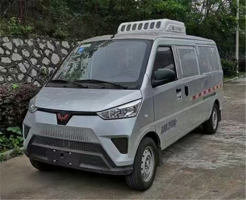 柳州五菱純電動面(miàn)包冷藏車